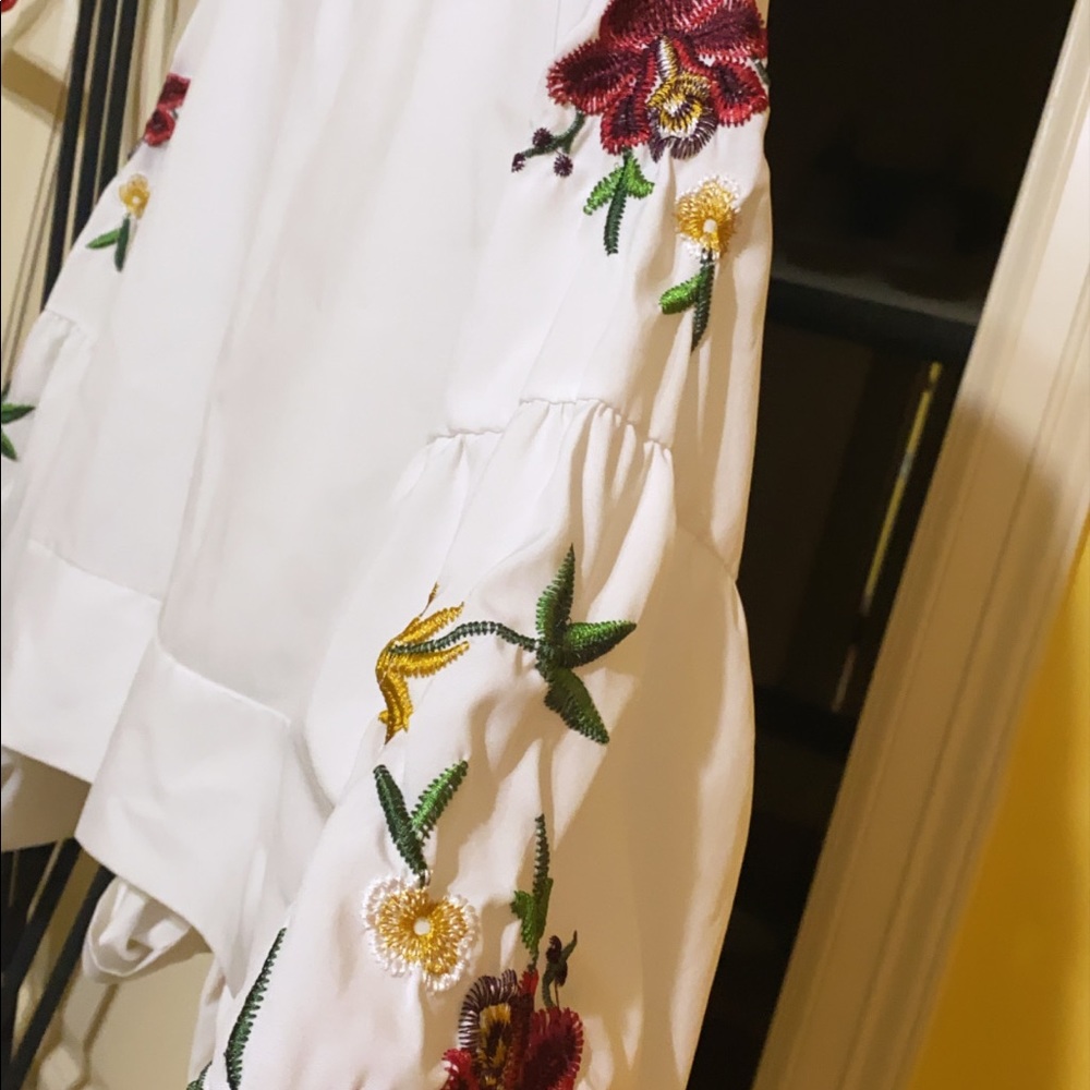 BEAUTIFUL SHEIN TOP